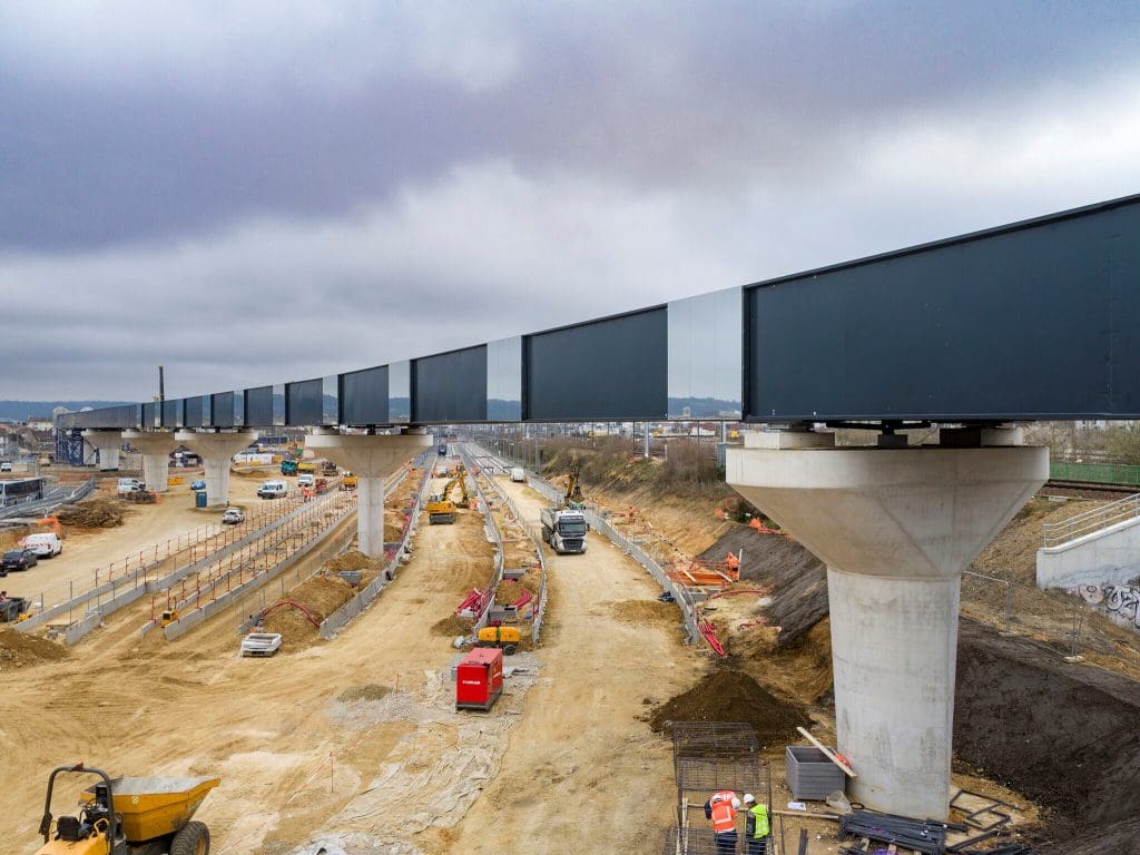 Longitudinal view of the Mantes-la-Jolie viaduct.